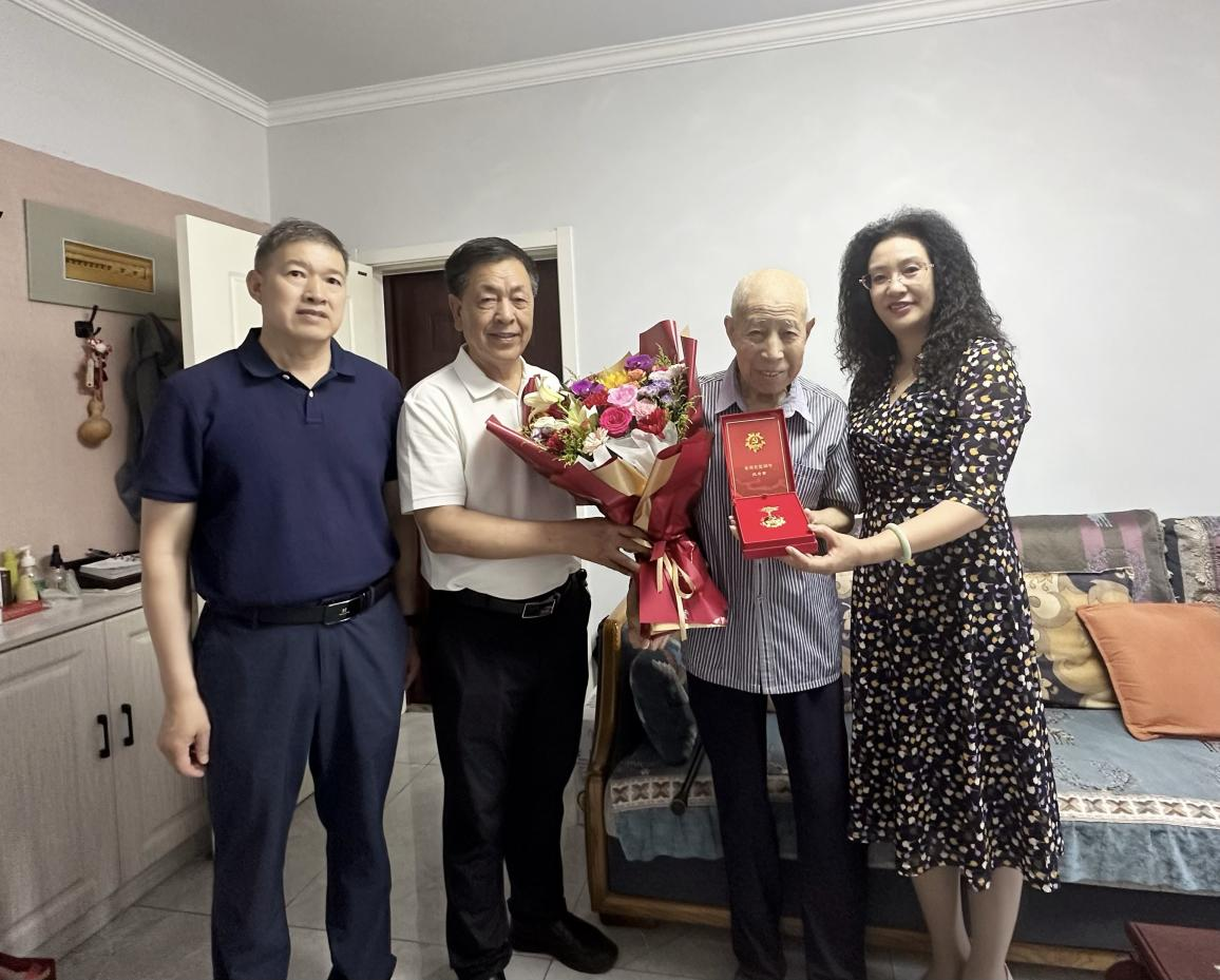 1751593910637060058.png auto